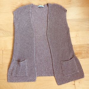 Anonyme knitted vest